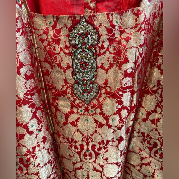 India Boutique Brocade Red silk shirt and cream raw silk pants - Picture 8 of 11